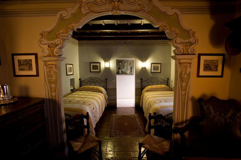 Residenza D'Epoca Eremo Delle Grazie Ξενοδοχείο Monteluco Δωμάτιο φωτογραφία