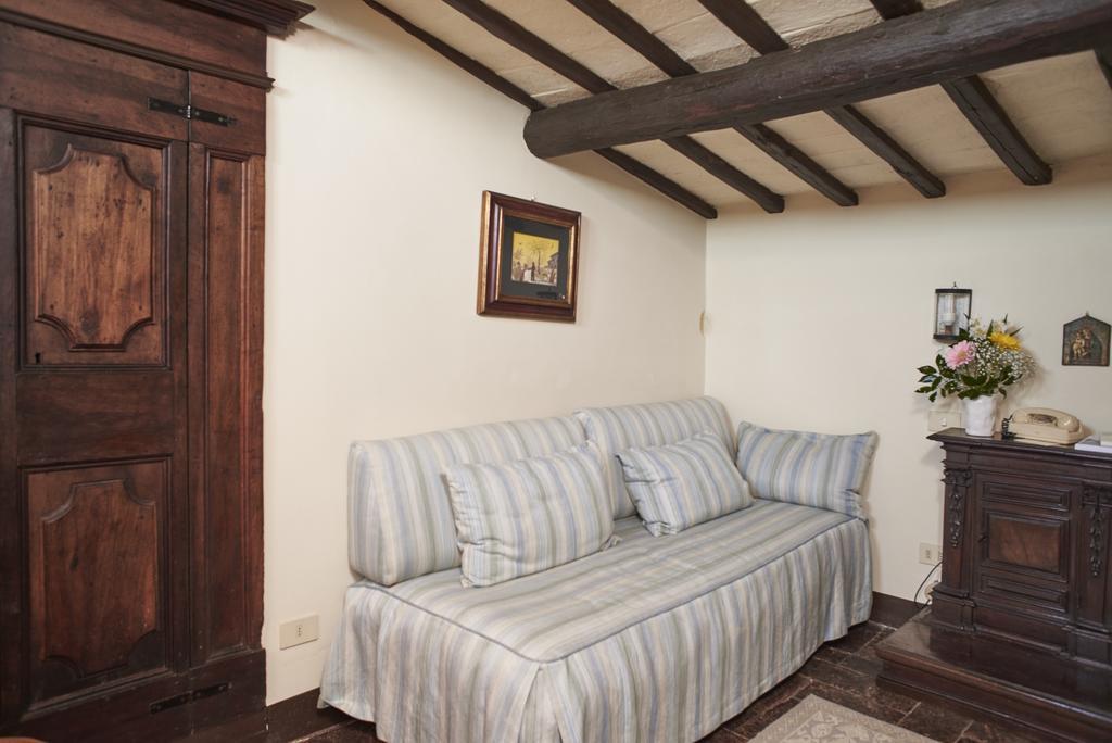 Residenza D'Epoca Eremo Delle Grazie Ξενοδοχείο Monteluco Δωμάτιο φωτογραφία